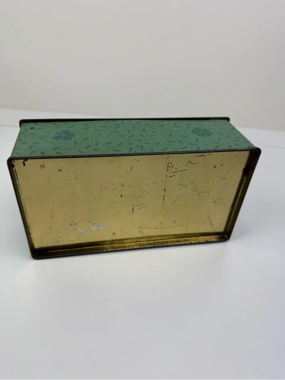 Vintage George C. Miller & Co. Floral Lithograph Hinged Candy Tin Box